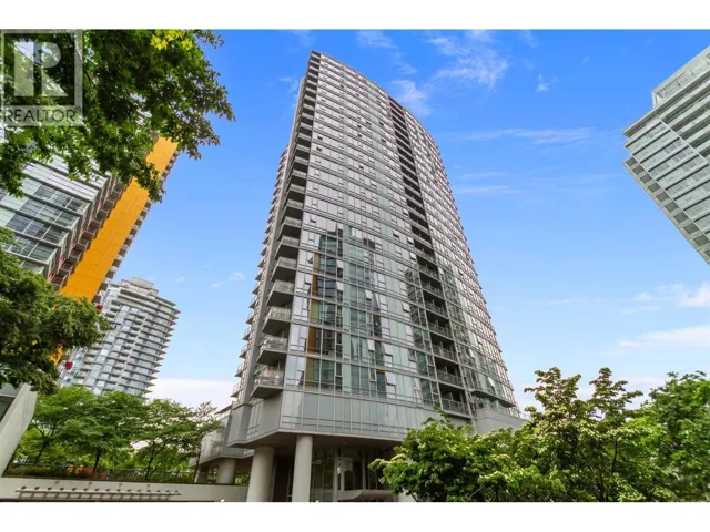 707 131 REGIMENT SQUARE, Vancouver, British Columbia V6B1X6