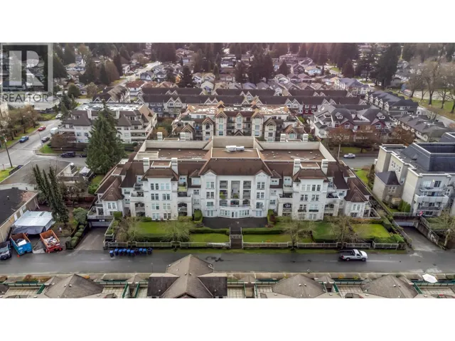301 1655 GRANT AVENUE, Port Coquitlam, British Columbia V3B7V1