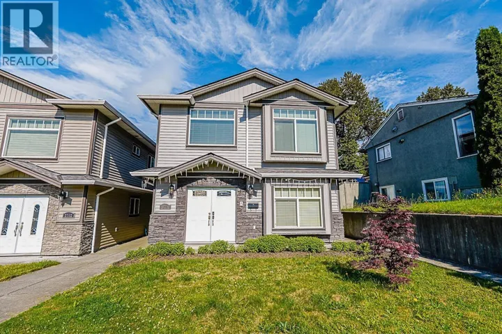 2708 BOUNDARY ROAD, Burnaby, British Columbia V5M3Z6
