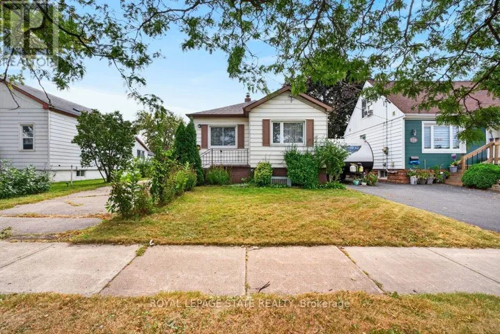 340 BARTON STREET, Hamilton (Stoney Creek), Ontario L8E2K9