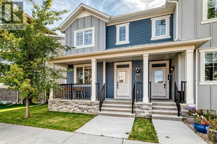 372 Carrington Way NW, Calgary, Alberta T3P0Y9