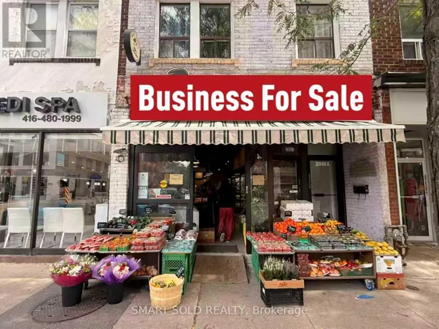 2001 YONGE STREET, Toronto (Mount Pleasant West), Ontario M4S1Z8