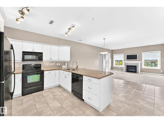 #436 160 MAGRATH RD NW, Edmonton, Alberta T6R3T7