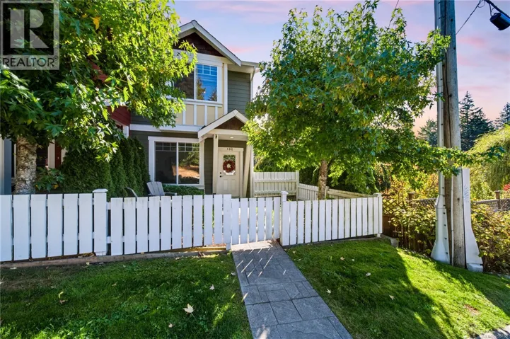 102 6057 Doumont Rd, Nanaimo, British Columbia V9T0G3