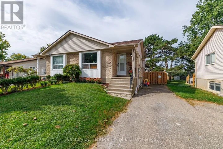 7 MCNICHOLL CIRCLE, St. Catharines (Fairview), Ontario L2N7C5