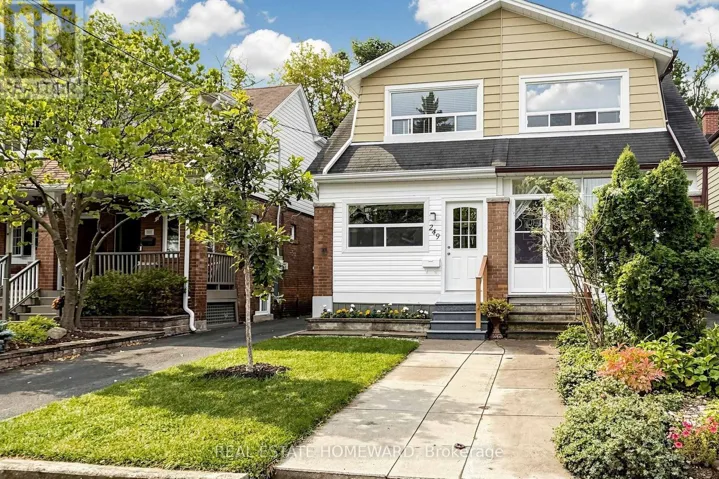 249 QUEENSDALE AVENUE, Toronto (Danforth Village-East York), Ontario M4C2B3