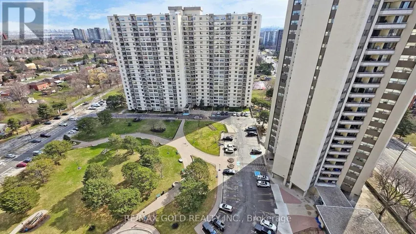 1611 - 390 DIXON ROAD, Toronto (Kingsview Village-The Westway), Ontario M9R1T4