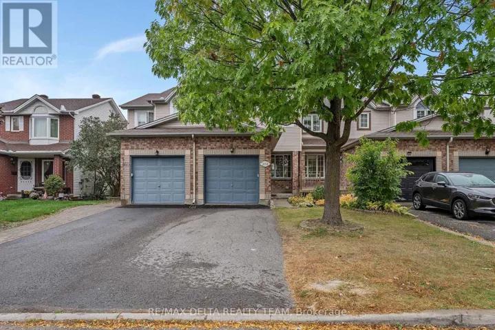 858 COMO CRESCENT, Ottawa, Ontario K4A3Z9
