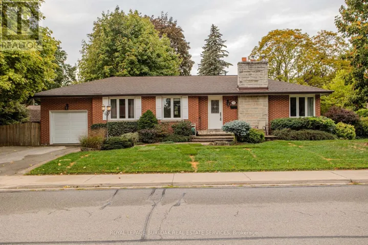 724 GEORGE STREET, Burlington (Brant), Ontario L7R2W2