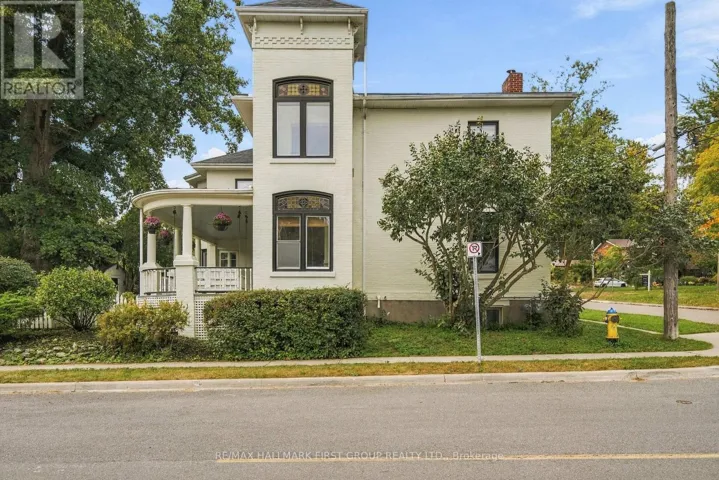 90 BROWN STREET, Port Hope, Ontario L1A3E3