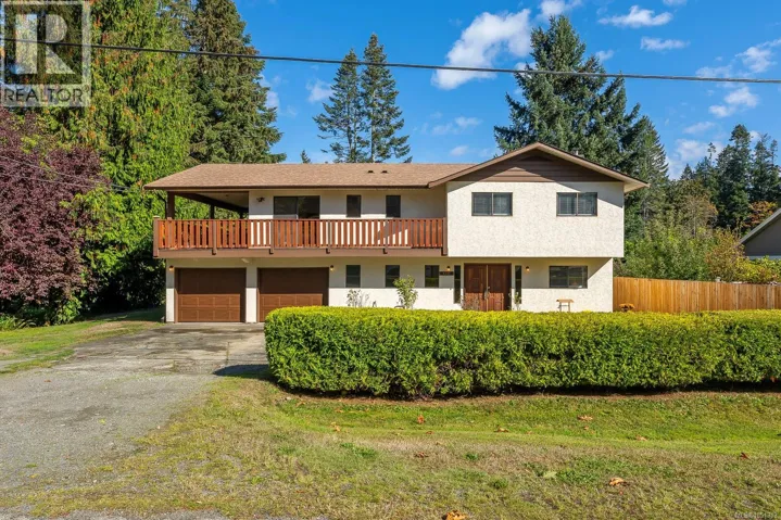 4344 Briardale Rd, Royston, British Columbia V9N9R7