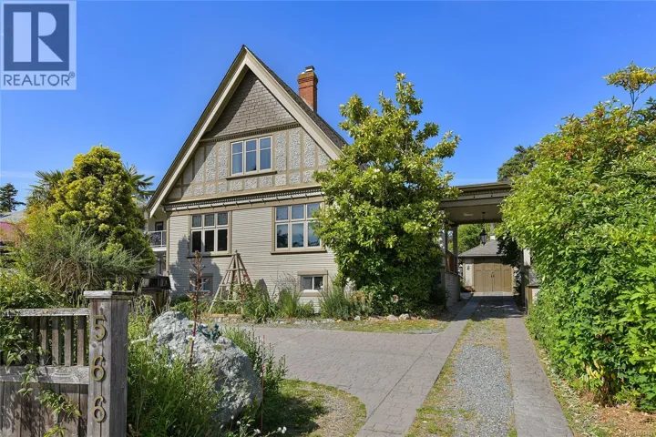 566 Gorge Rd W, Saanich, British Columbia V9A1N4