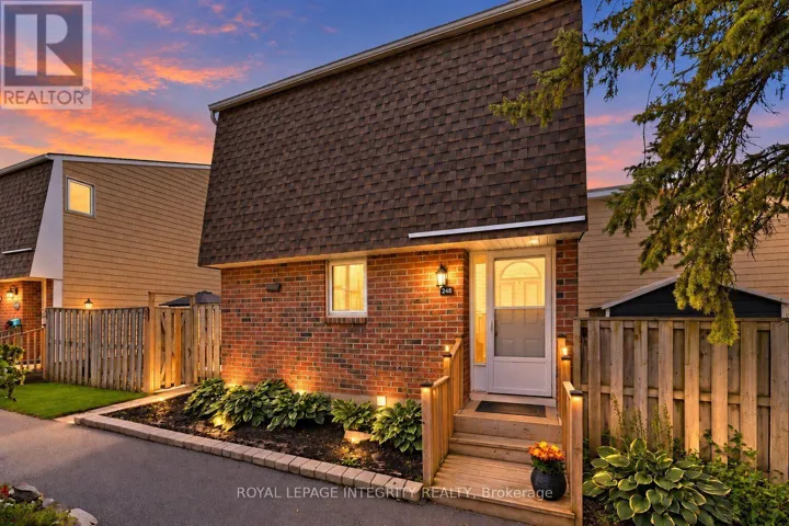 248 SALTER CRESCENT, Ottawa, Ontario K2K1Z2