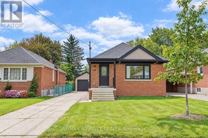 39 JANET BOULEVARD, Toronto (Wexford-Maryvale), Ontario M1R1H7