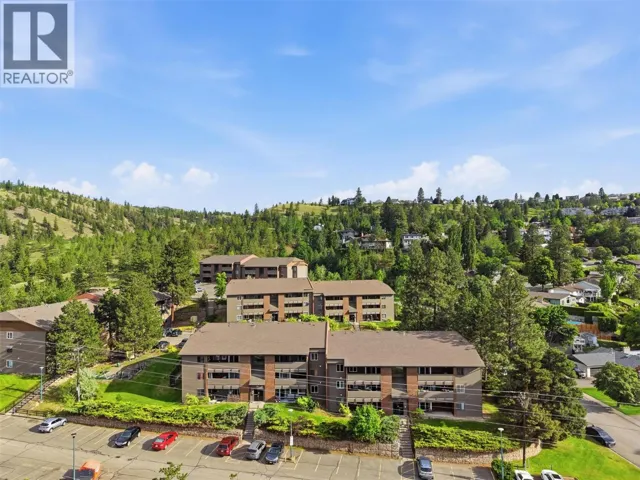44 WHITESHIELD Crescent S Unit# 102, Kamloops, British Columbia V2E2J1