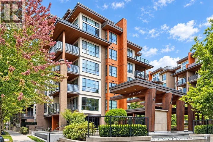 607 5983 GRAY AVENUE, Vancouver, British Columbia V6S0G8