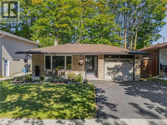 150 COACH HILL Drive, Kitchener, Ontario N2E1P4