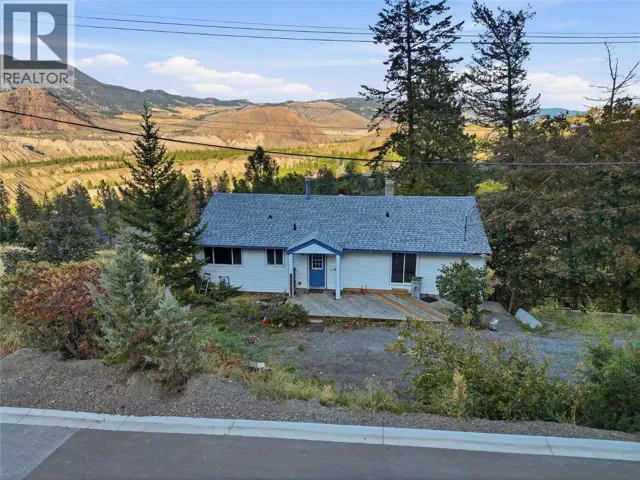 1202 CRESTWOOD Drive, Kamloops, British Columbia V2C5G9