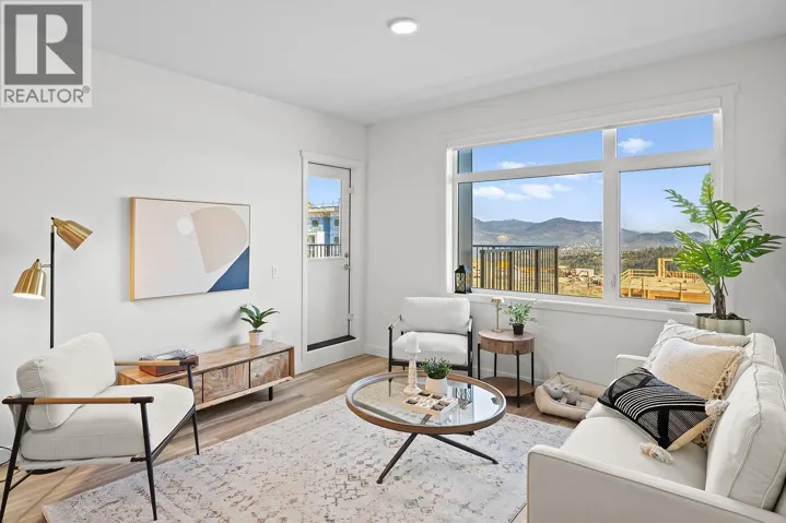 1057 Frost Road Unit# 110, Kelowna, British Columbia V1W0G8