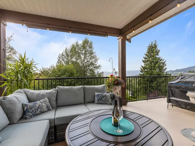 3526 BASSANO TERRACE, Abbotsford, British Columbia V3G2Y2