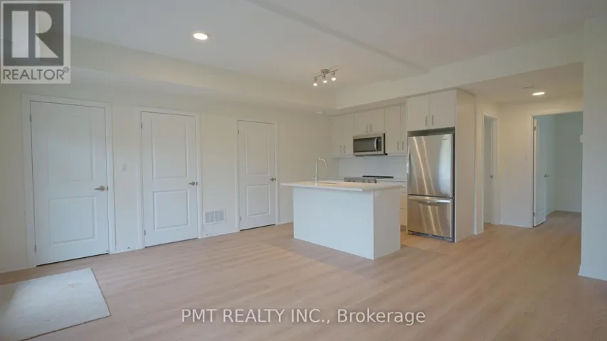 5 - 737 FRONT ROYAL STREET, Mississauga (Applewood), Ontario L4Y0G6