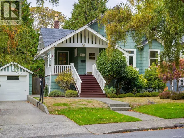 1240 Victoria Ave, Oak Bay, British Columbia V8S4P2