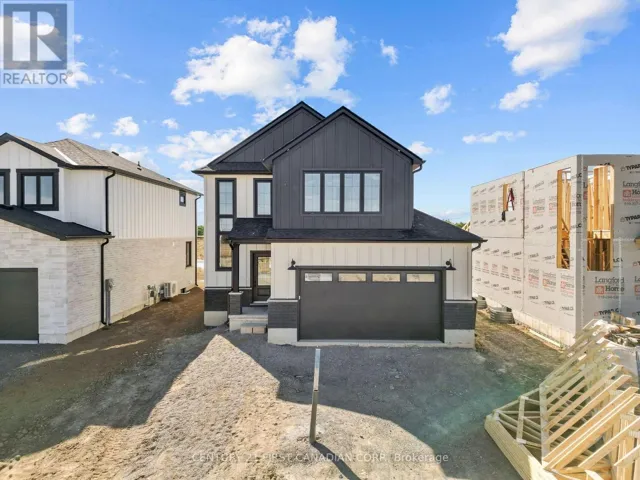132 ADDISON AVENUE, Lucan Biddulph (Lucan), Ontario N0M2J0