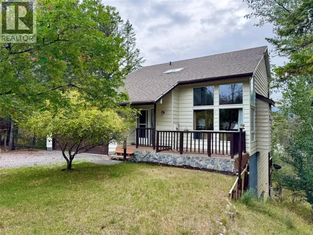 4978 TIMBERSIDE Place, Invermere, British Columbia V0A1K3