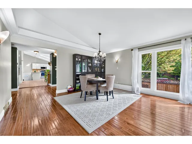 21590 93A AVENUE, Langley, British Columbia V1M2H7