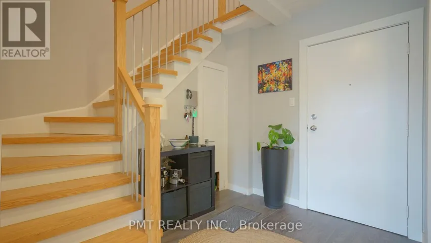 203 - 10 COOPER STREET, Cambridge, Ontario N3C2N2