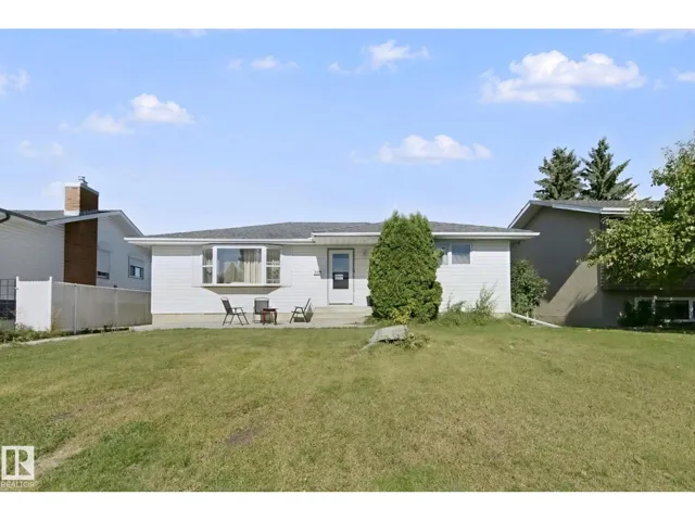 8508 149A AV NW, Edmonton, Alberta T5E2Z2