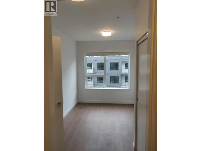 414 645 COMO LAKE AVENUE, Coquitlam, British Columbia V3J0N9