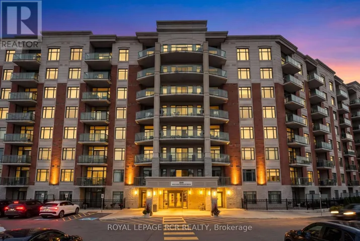 318 - 460 WILLIAM GRAHAM DRIVE, Aurora, Ontario L4G1X9