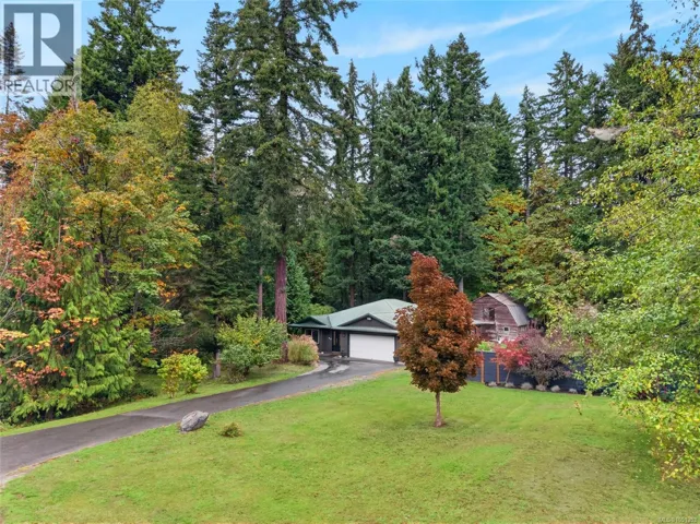 936 Arden Rd, Courtenay, British Columbia V9N9K3