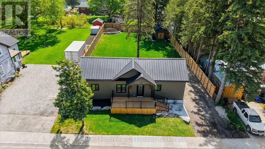 550 WELLINGTON STREET, Minto, Ontario N4W3G9