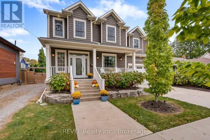 106 DALHOUSIE AVENUE, St. Catharines (Port Dalhousie), Ontario L2N4X2