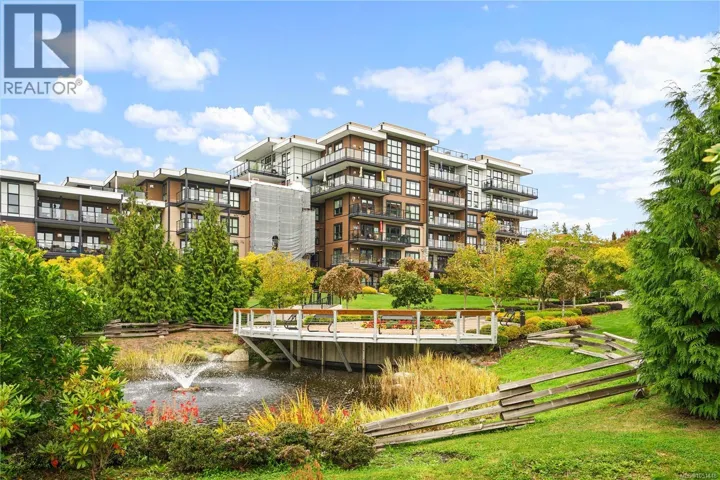 205 741 Travino Lane, Saanich, British Columbia V8Z0G3