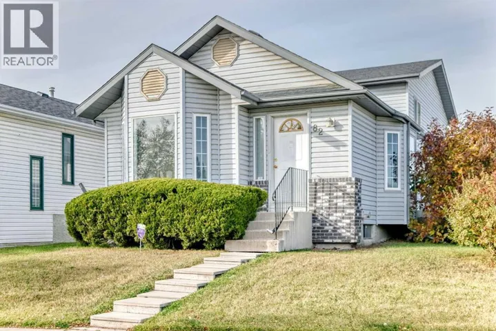 82 Riverglen Drive SE, Calgary, Alberta T2C4G3