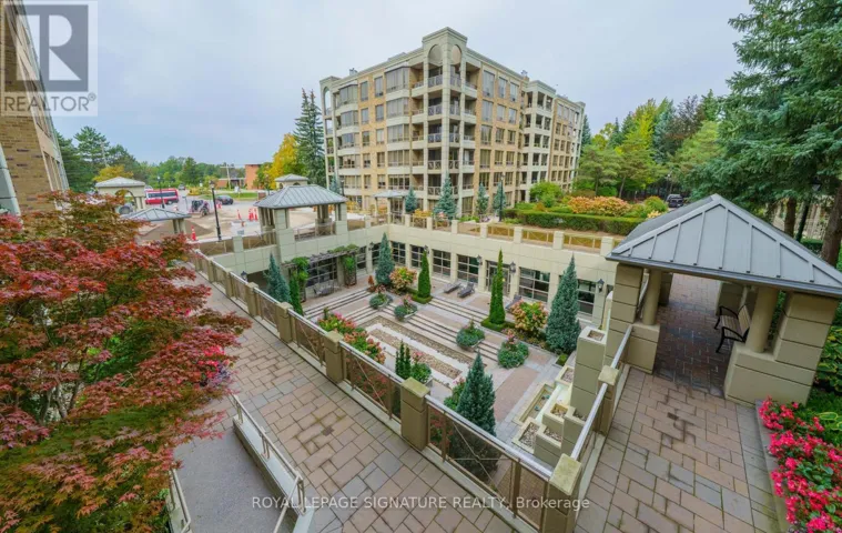 216 - 215 THE DONWAY WAY W, Toronto (Banbury-Don Mills), Ontario M3B3P5