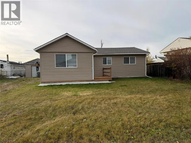 1217 114 Avenue, Dawson Creek, British Columbia V1G3A6