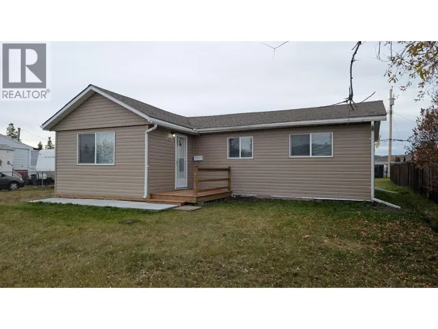 1217 114 Avenue, Dawson Creek, British Columbia V1G3A6