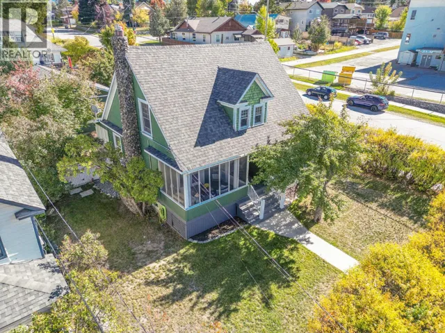232 10th S Avenue, Cranbrook, British Columbia V1C2N4