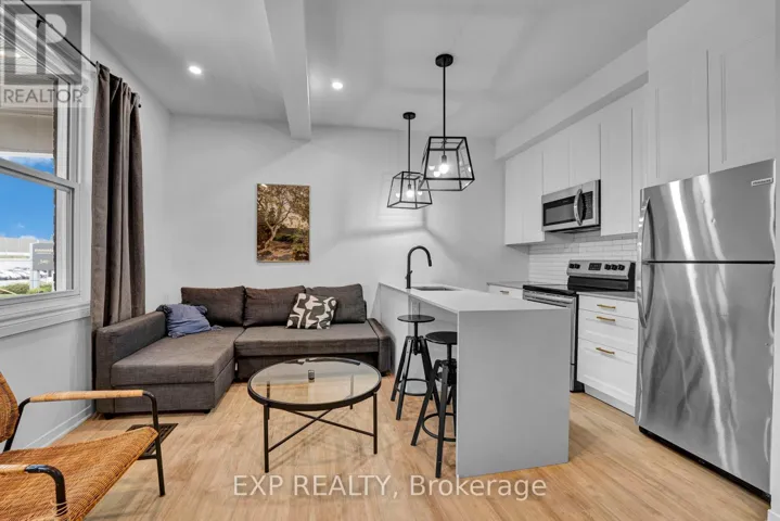 2 - 327 CATHERINE STREET, Ottawa, Ontario K1R5T4