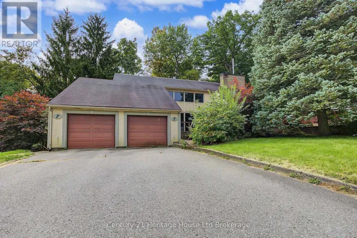 7 THISTLE COURT, Tillsonburg, Ontario N4G2S8