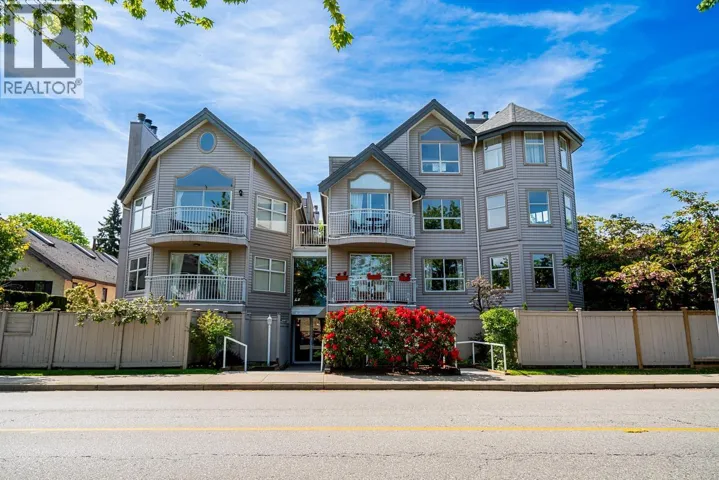592 W 16TH AVENUE, Vancouver, British Columbia V5Z1S4