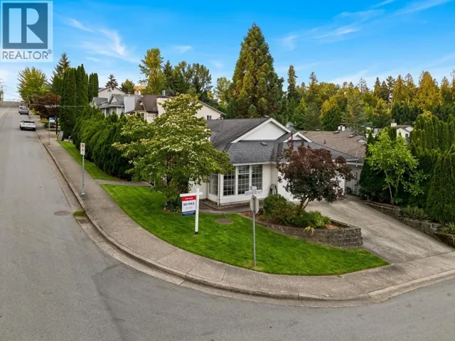 11638 225 STREET, Maple Ridge, British Columbia V2X6E4