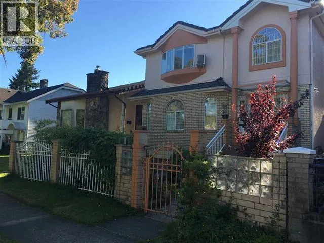 5109 SLOCAN STREET, Vancouver, British Columbia V5R2A6