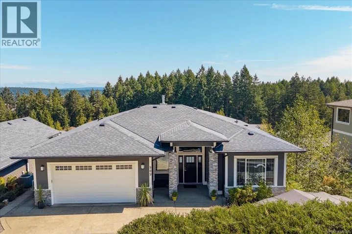 909 Hanington Rd, Ladysmith, British Columbia V0G0A4