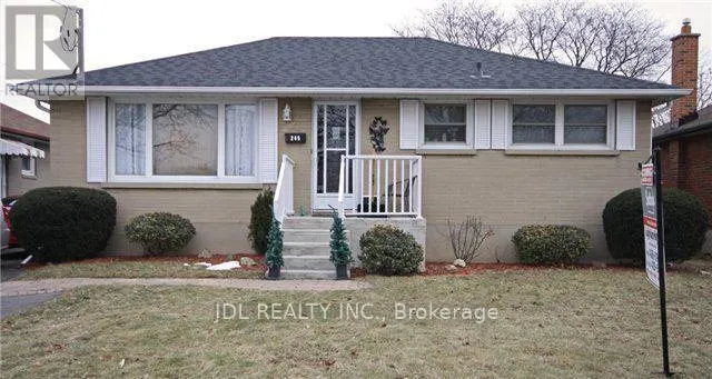 245 WINDSOR STREET, Oshawa (Donevan), Ontario L1H6G5