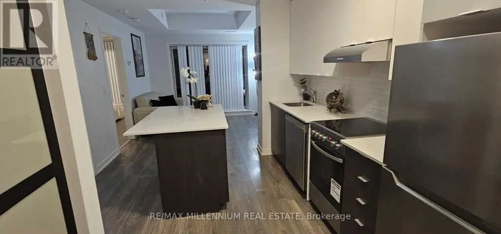 401 - 160 CANON JACKSON DRIVE, Toronto (Beechborough-Greenbrook), Ontario M6M0B6